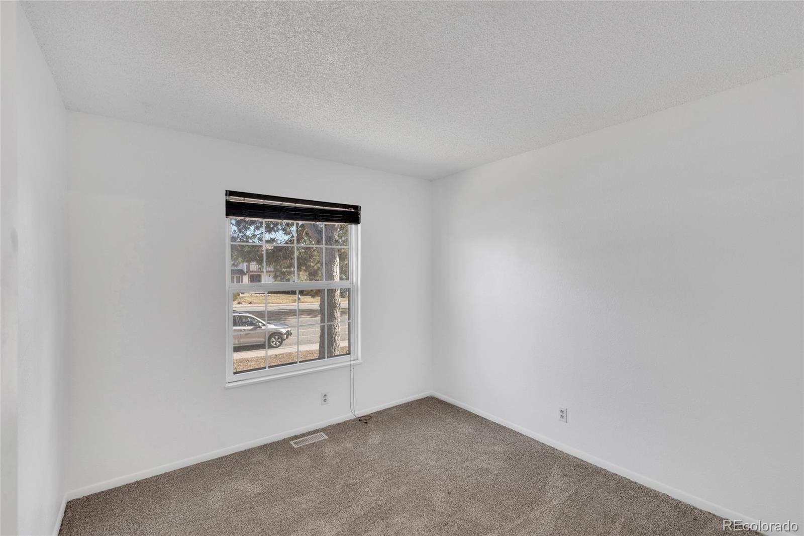 MLS Image #12 for 3703 s mission parkway,aurora, Colorado