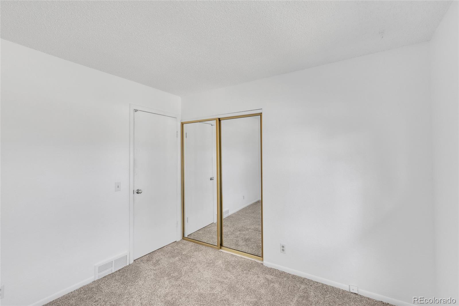 MLS Image #13 for 3703 s mission parkway,aurora, Colorado