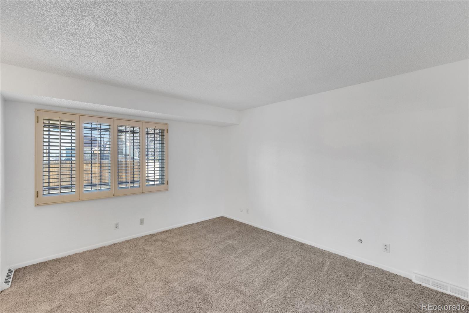MLS Image #16 for 3703 s mission parkway,aurora, Colorado