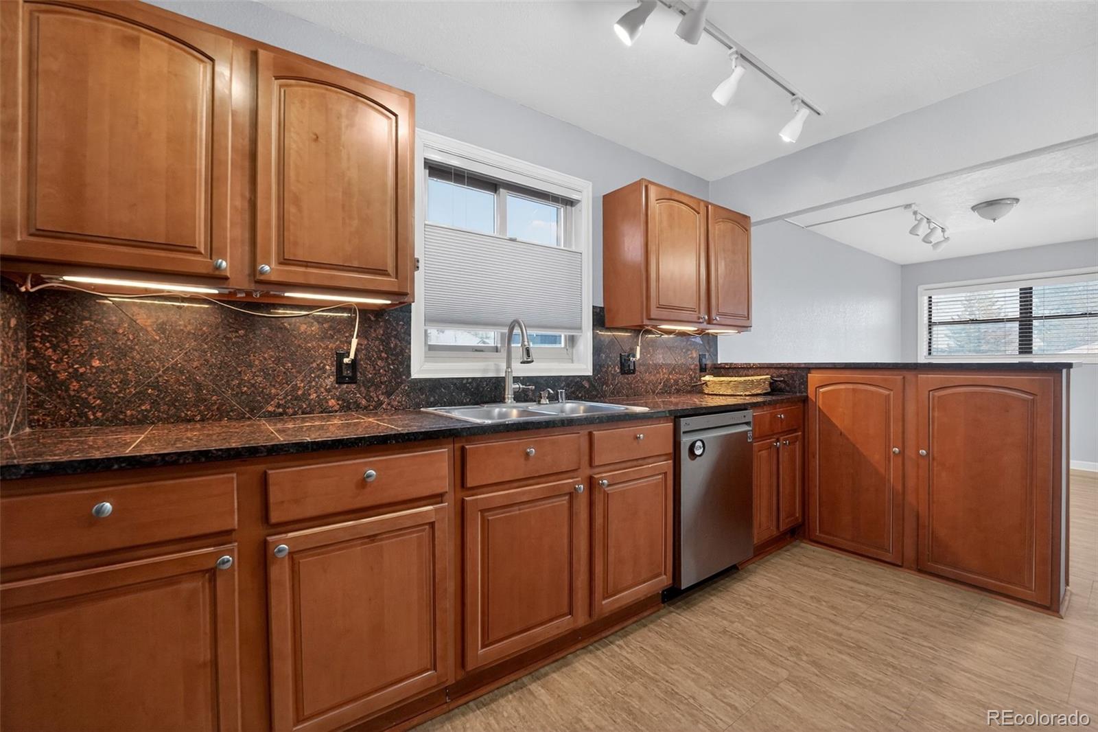 MLS Image #11 for 7820  tejon street,denver, Colorado