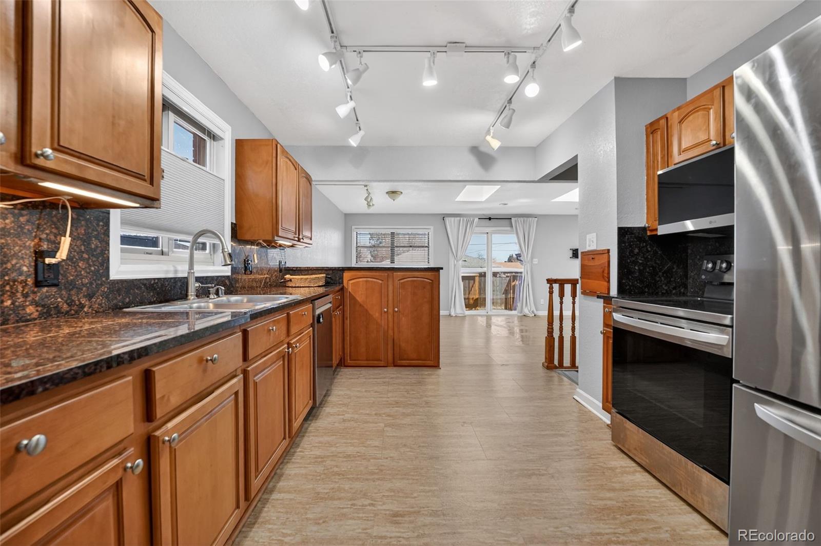 MLS Image #12 for 7820  tejon street,denver, Colorado