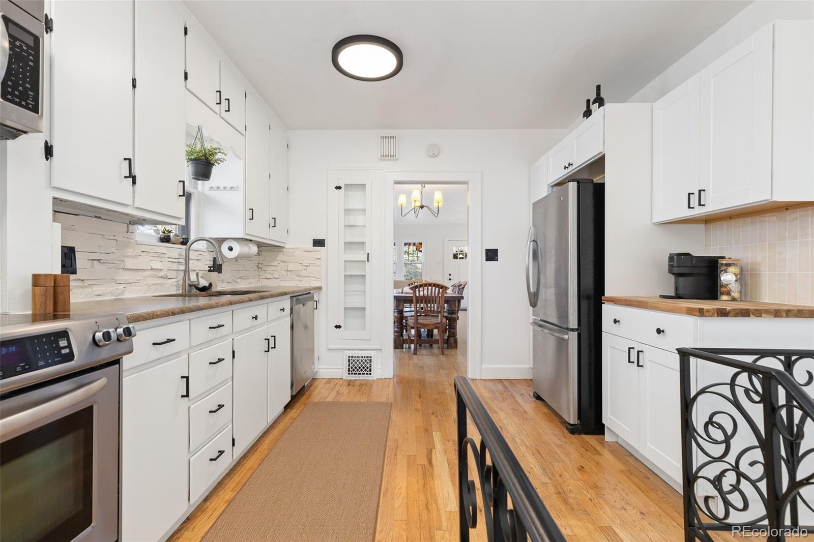 MLS Image #14 for 1901 s clarkson street,denver, Colorado