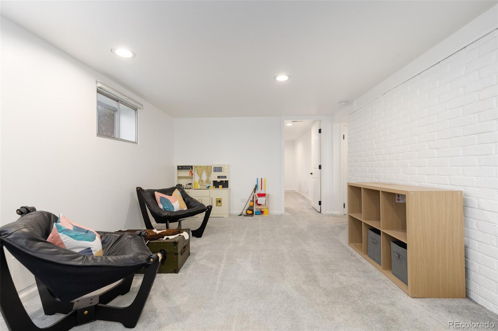 MLS Image #21 for 1901 s clarkson street,denver, Colorado