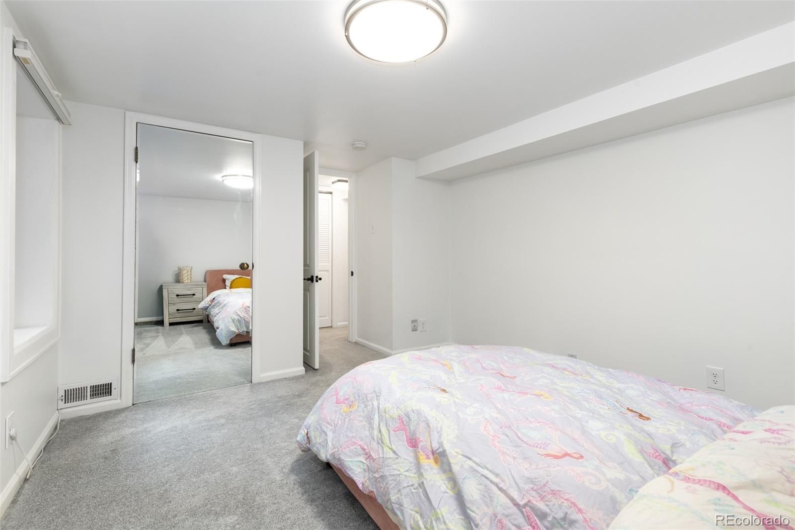 MLS Image #26 for 1901 s clarkson street,denver, Colorado