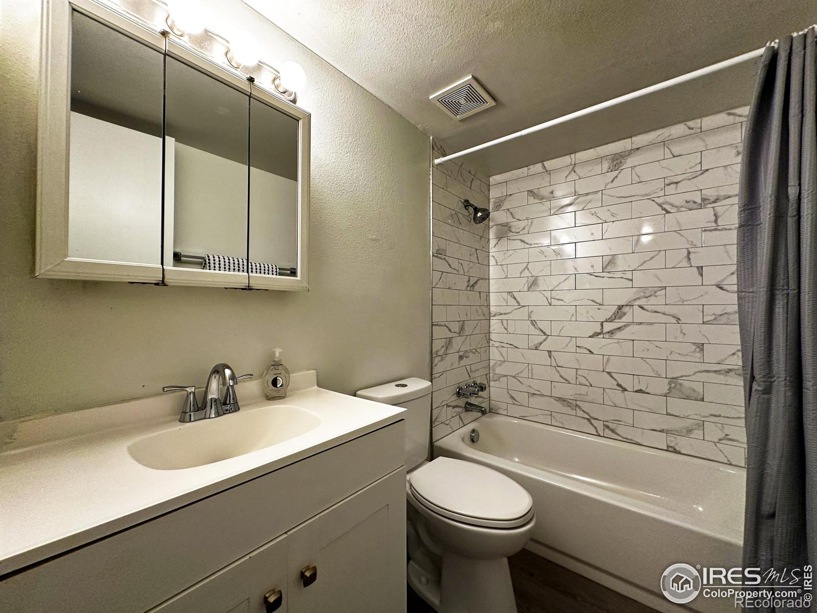 MLS Image #11 for 1705  heatheridge road,fort collins, Colorado