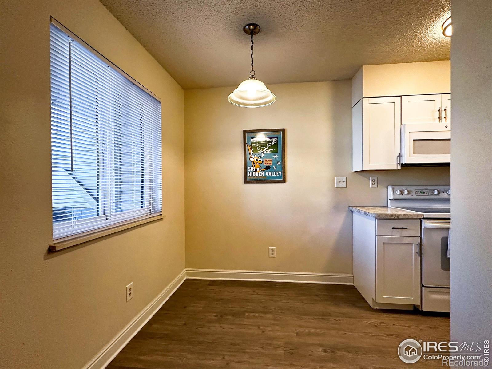 MLS Image #5 for 1705  heatheridge road,fort collins, Colorado