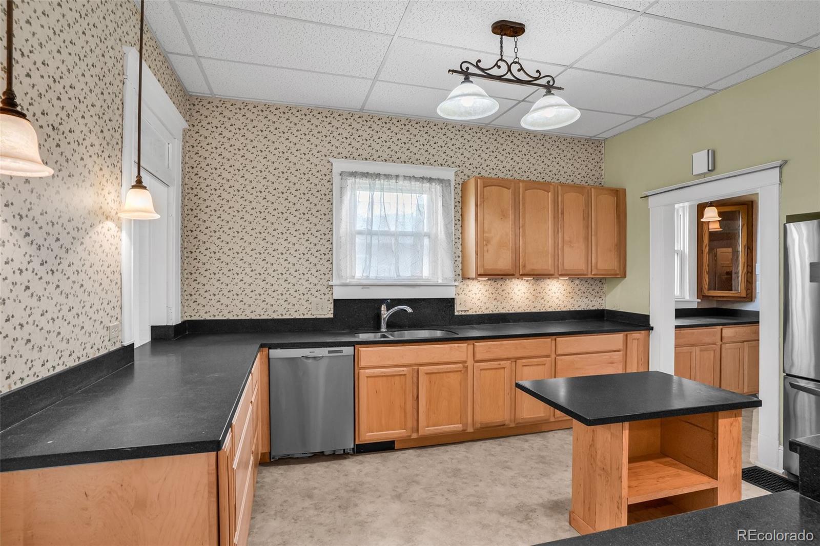 MLS Image #12 for 612  lake avenue,pueblo, Colorado