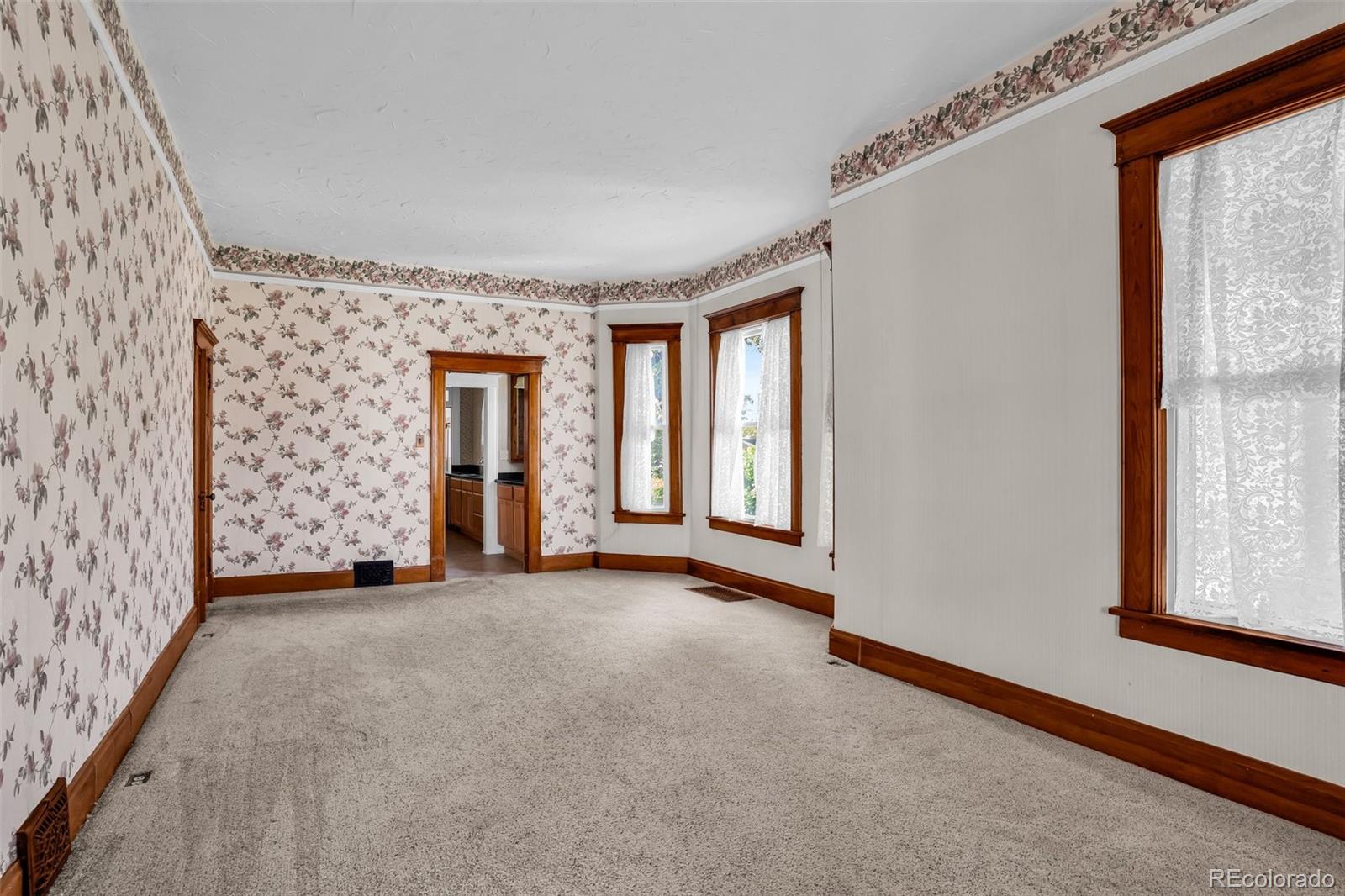 MLS Image #3 for 612  lake avenue,pueblo, Colorado