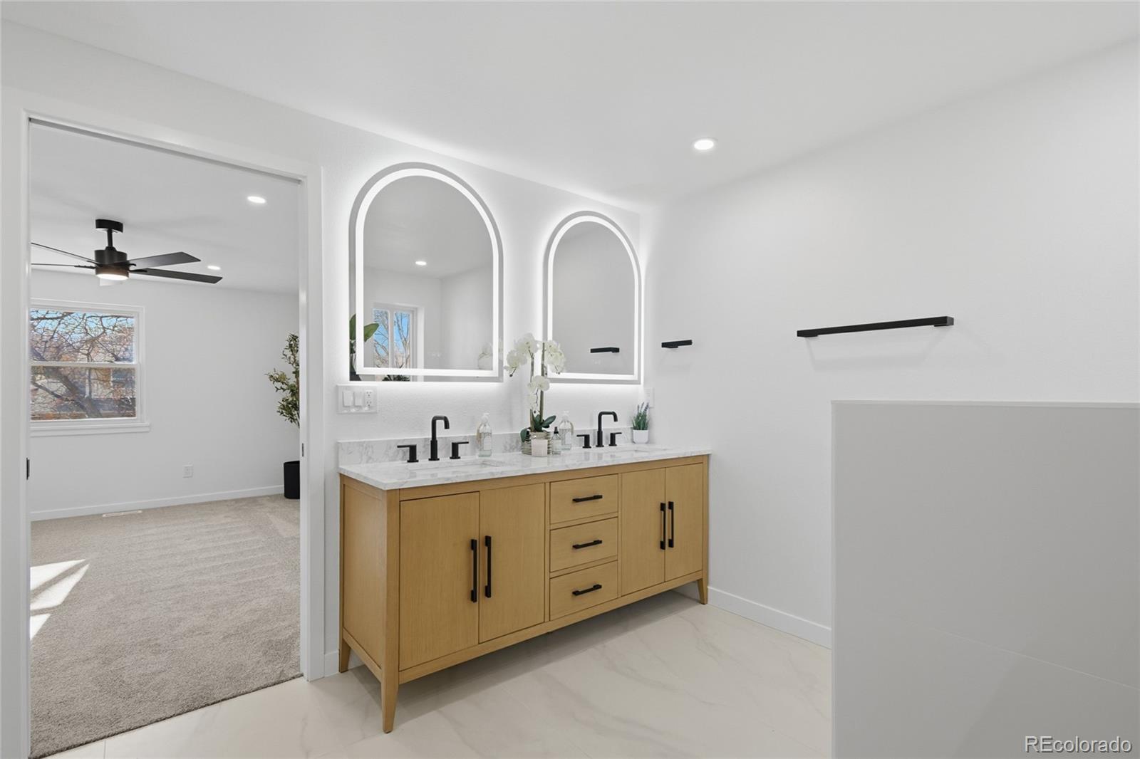 MLS Image #34 for 4184 s syracuse street,denver, Colorado