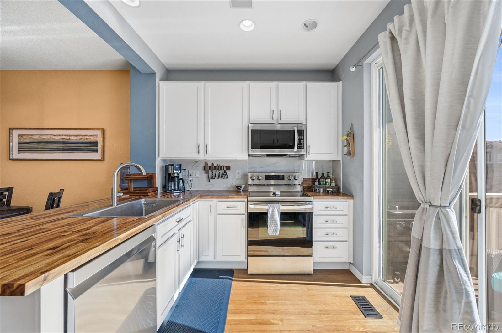 MLS Image #12 for 9543  pearl circle 105,parker, Colorado