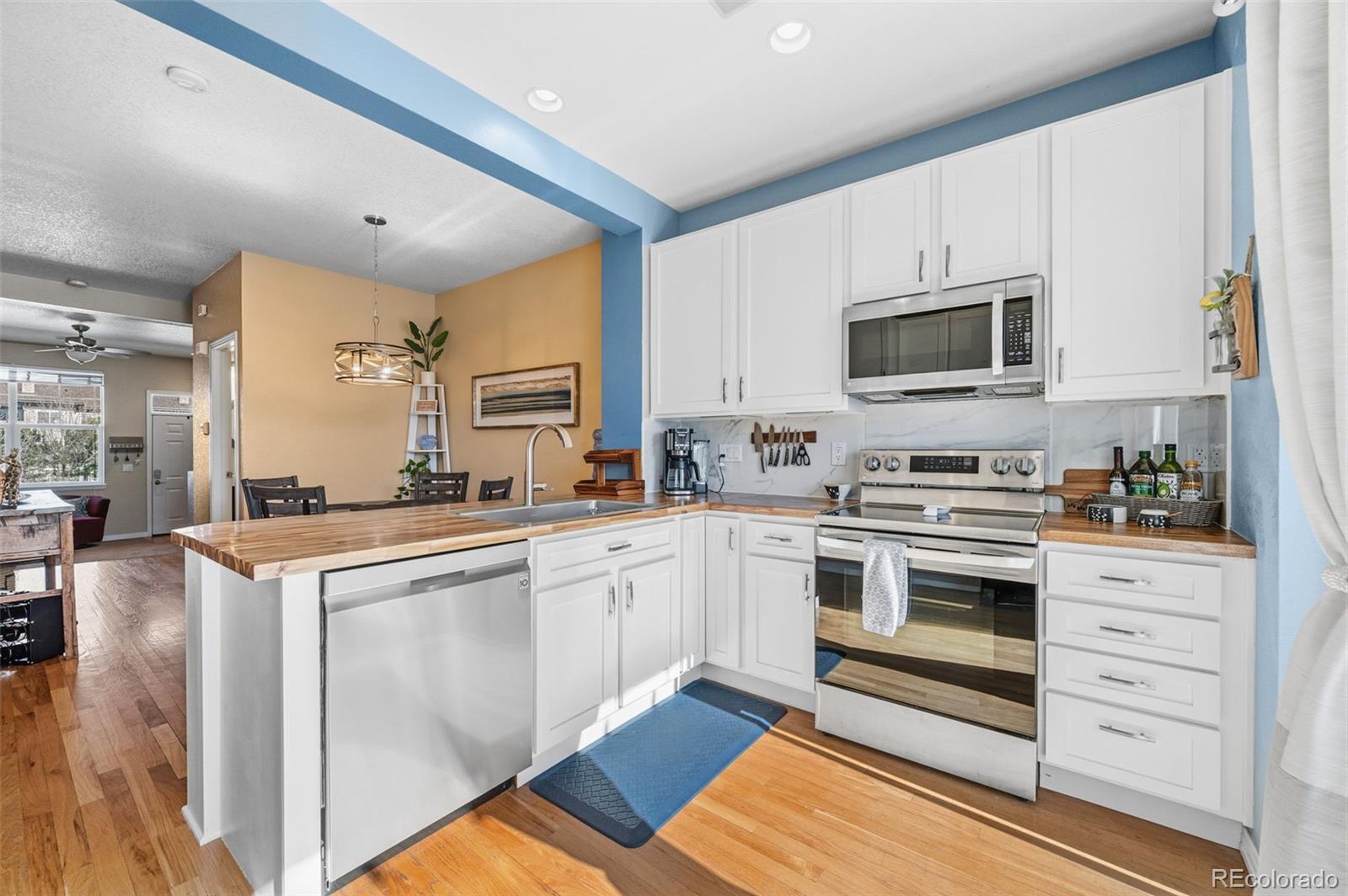 MLS Image #13 for 9543  pearl circle 105,parker, Colorado