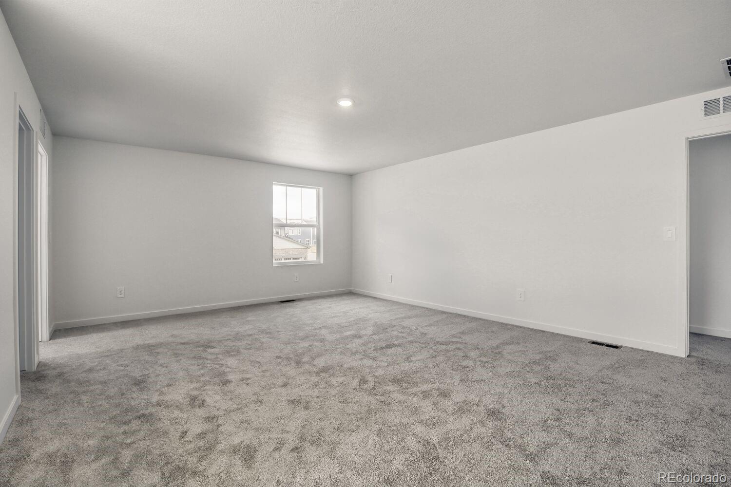 MLS Image #8 for 263  mia lane,johnstown, Colorado