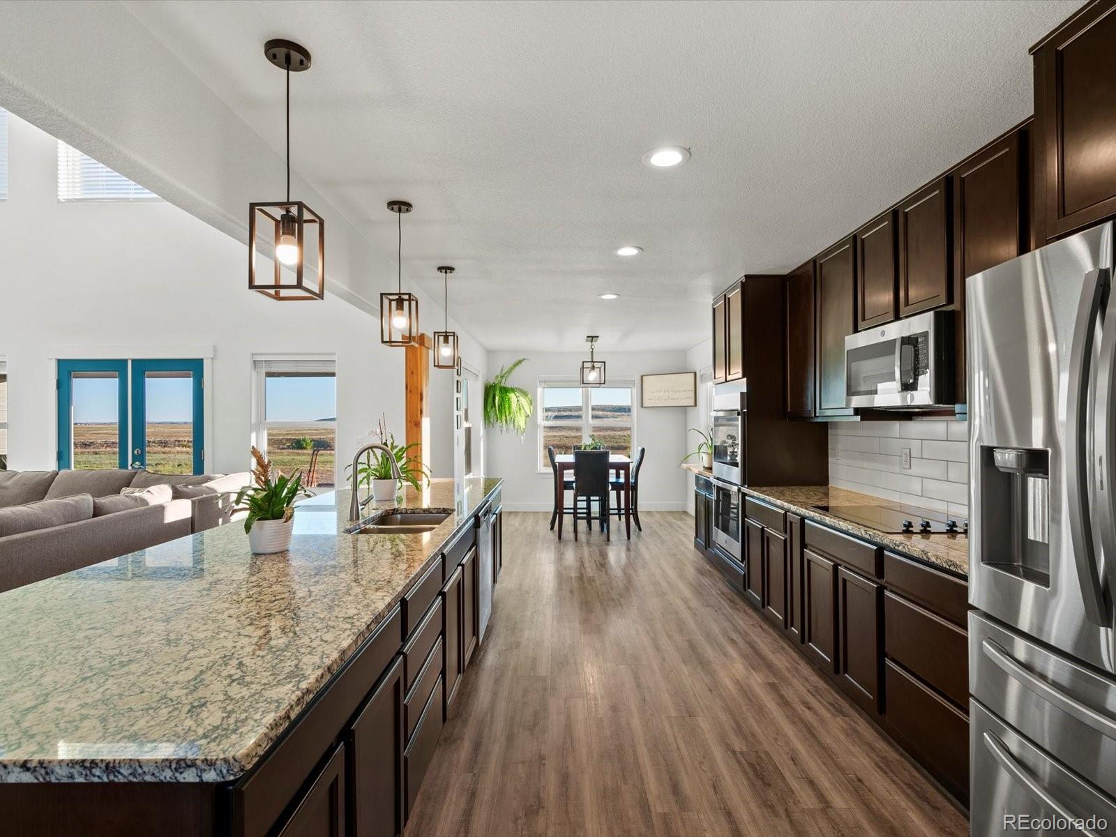 MLS Image #10 for 16471 s essex road,platteville, Colorado