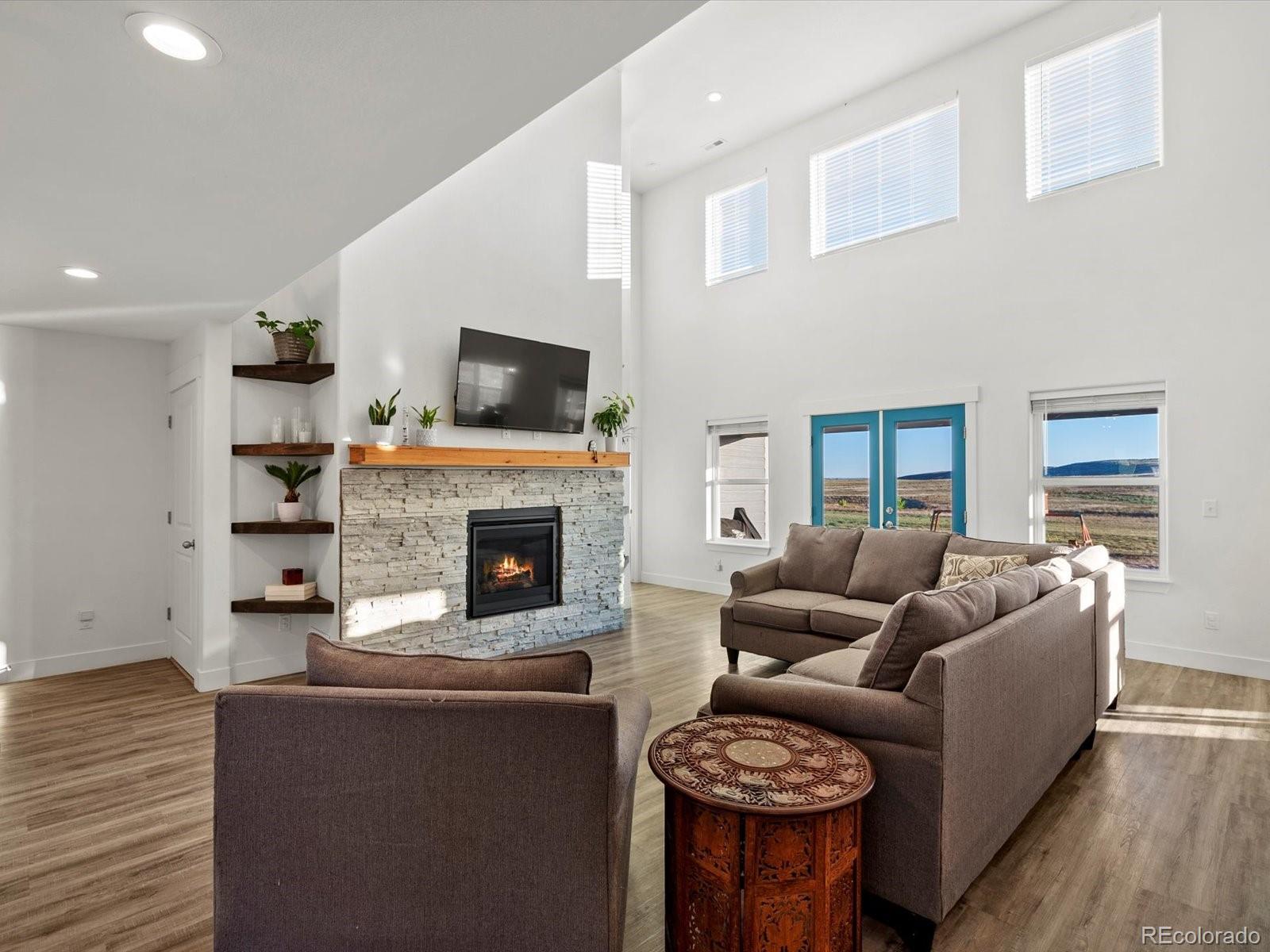 MLS Image #6 for 16471 s essex road,platteville, Colorado
