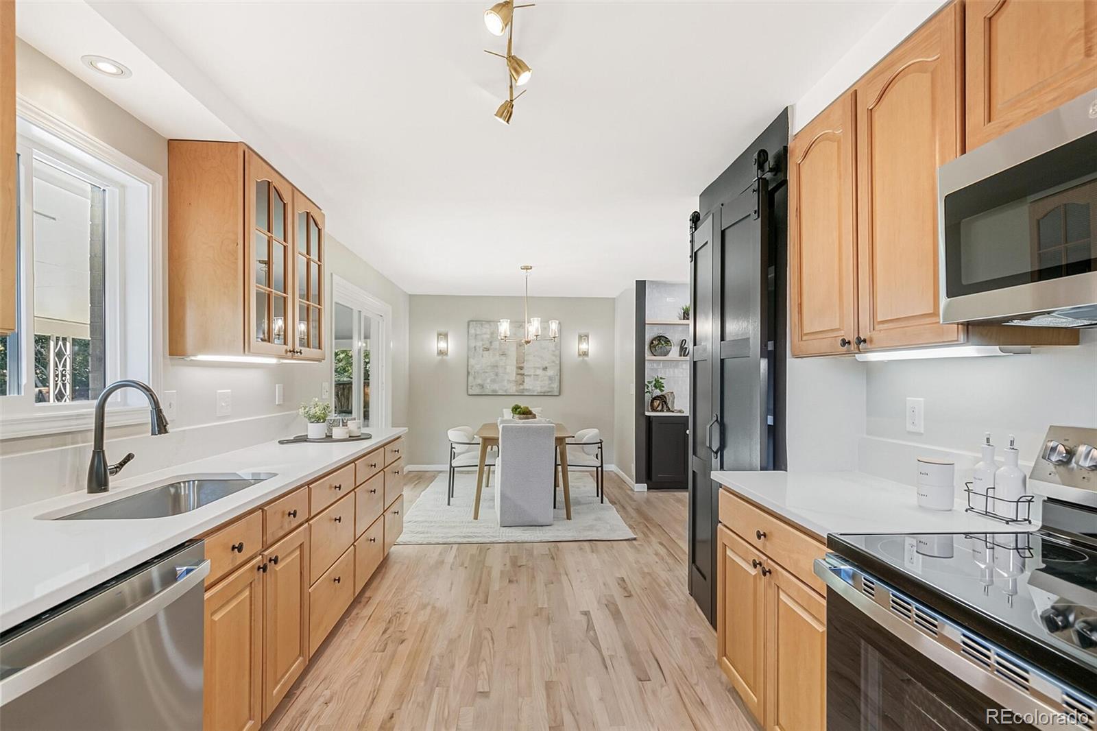 MLS Image #10 for 2987 s university boulevard,denver, Colorado