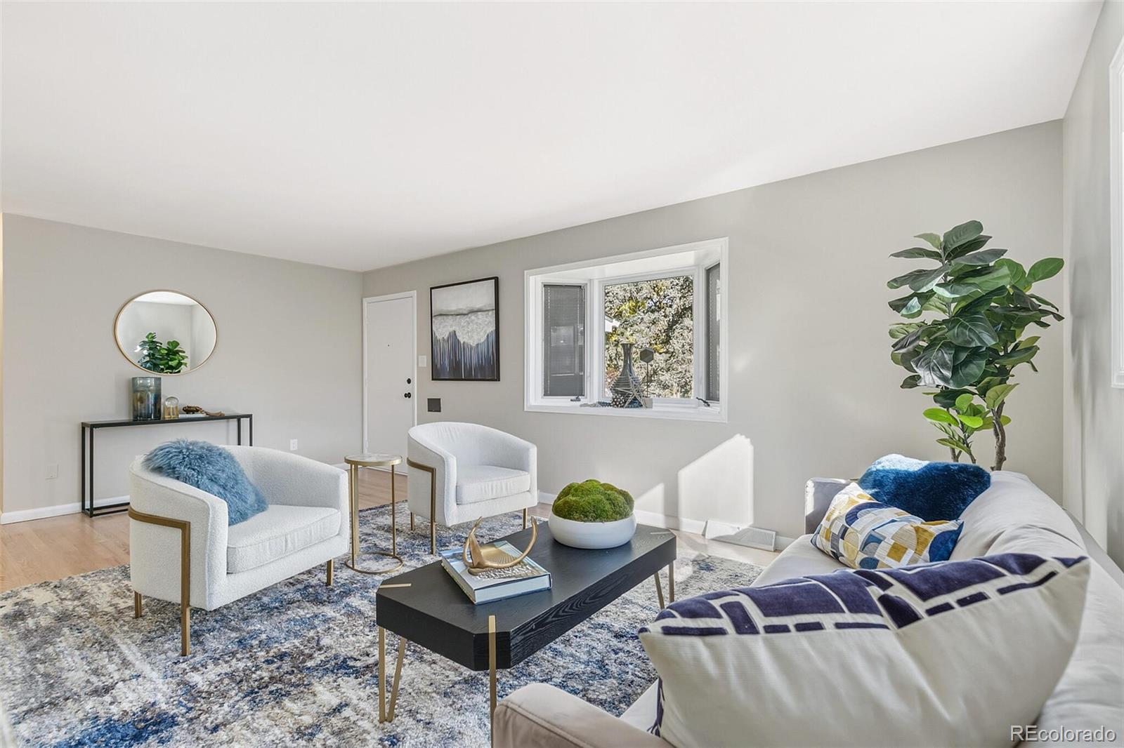 MLS Image #4 for 2987 s university boulevard,denver, Colorado