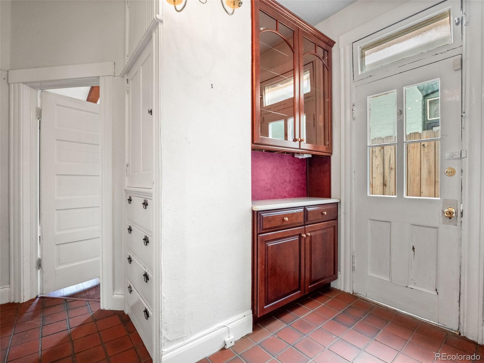 MLS Image #18 for 1166 n downing street,denver, Colorado