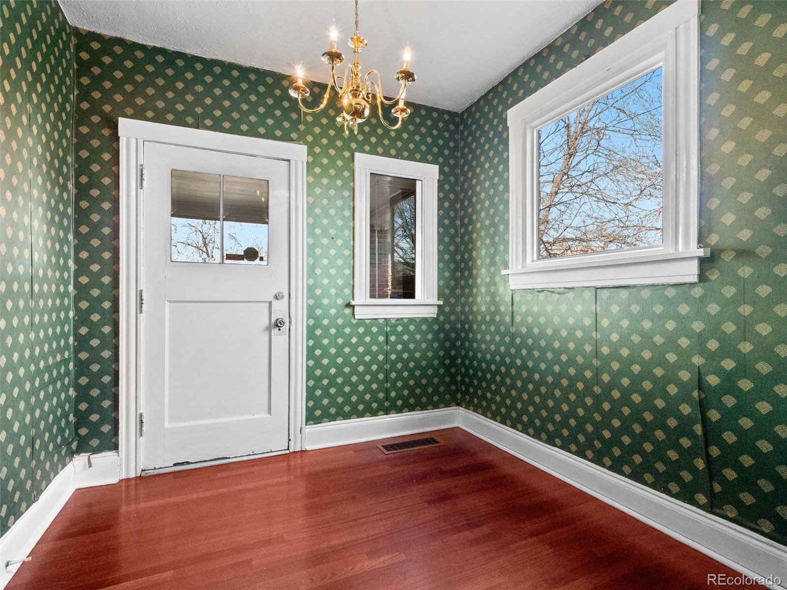 MLS Image #5 for 1166 n downing street,denver, Colorado