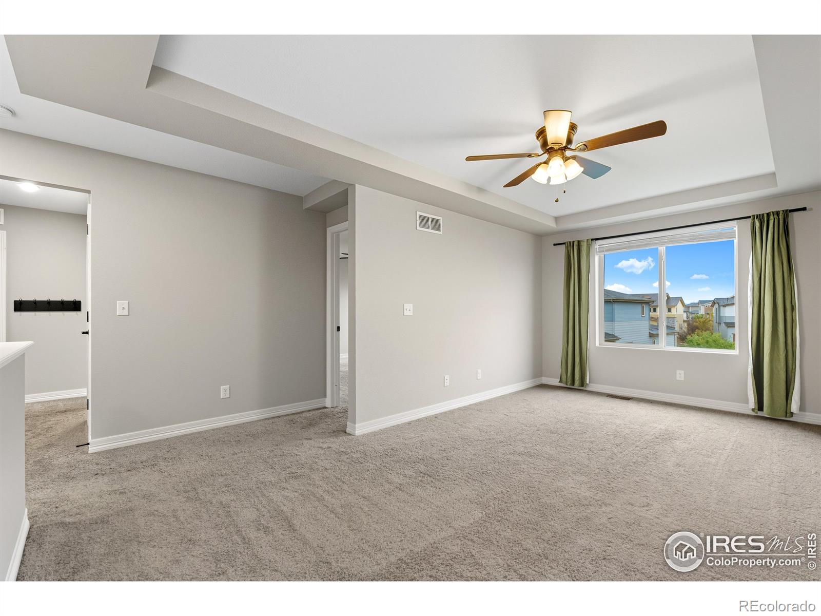 MLS Image #18 for 10008  walden court,commerce city, Colorado