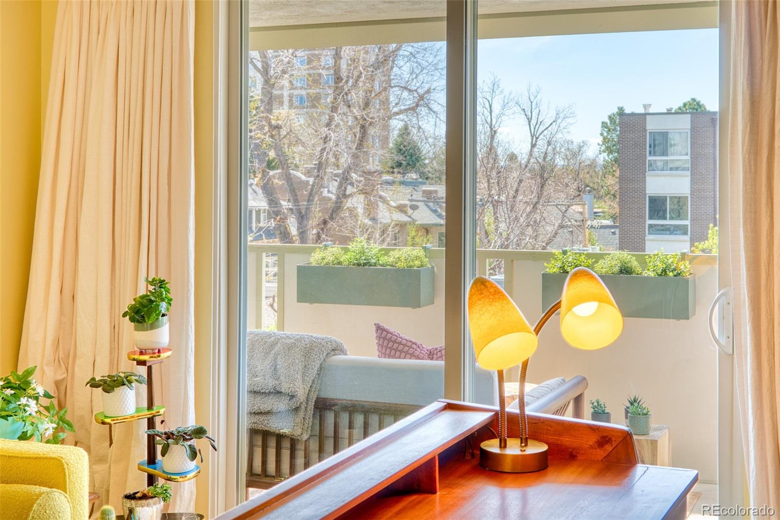 MLS Image #19 for 1090 n lafayette street 504,denver, Colorado
