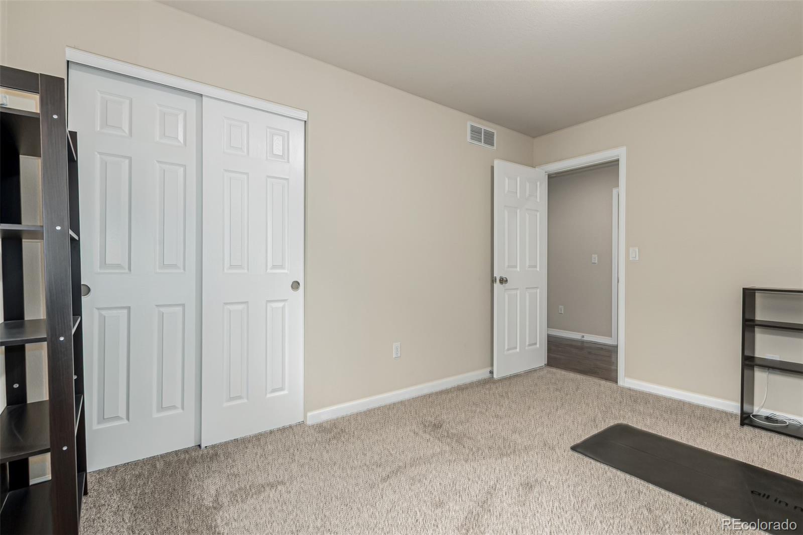 MLS Image #19 for 1025 s krameria street,denver, Colorado