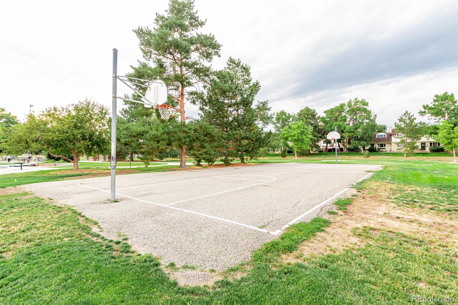 MLS Image #34 for 1025 s krameria street,denver, Colorado