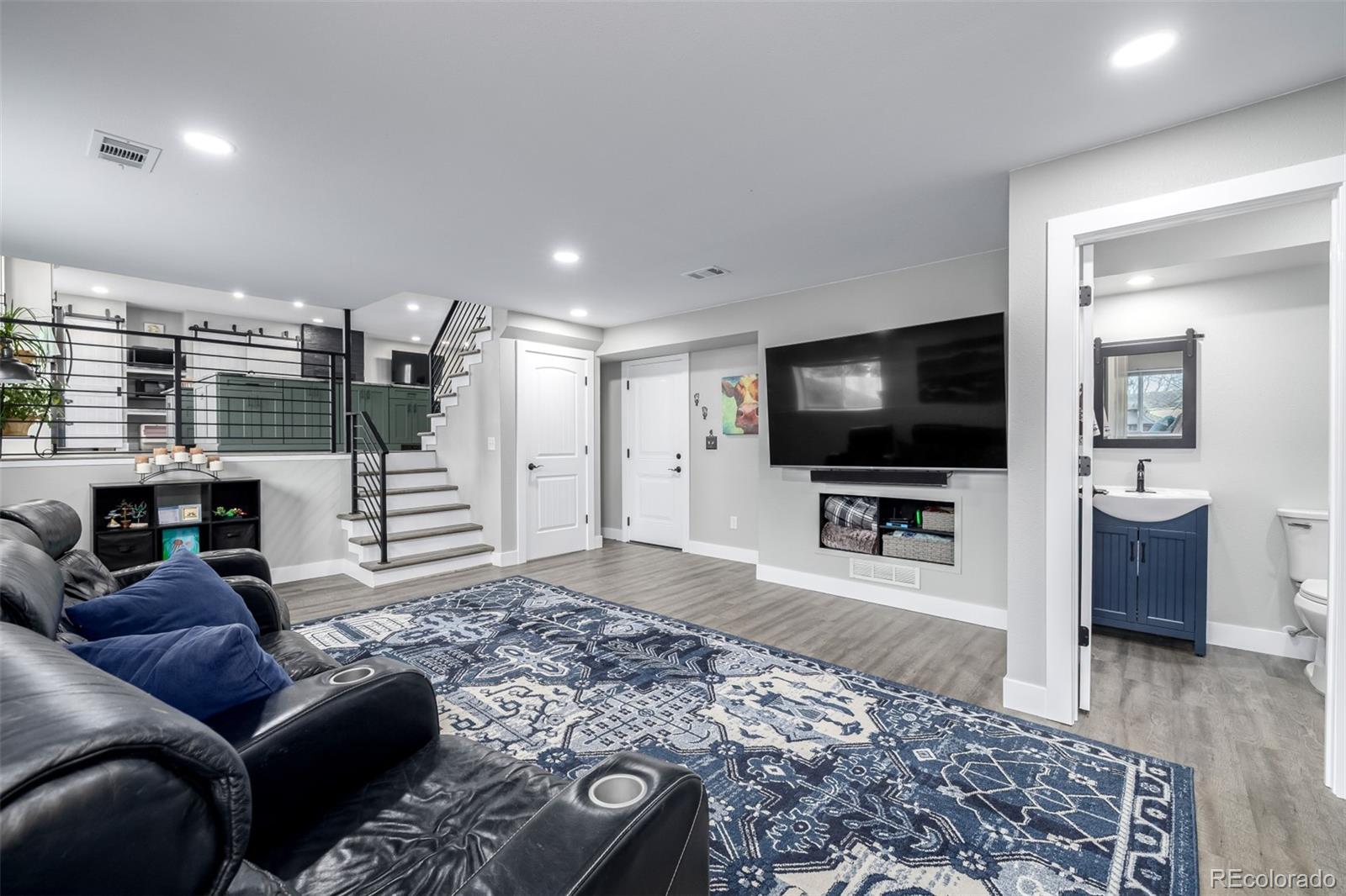 MLS Image #12 for 106  defrance way,golden, Colorado