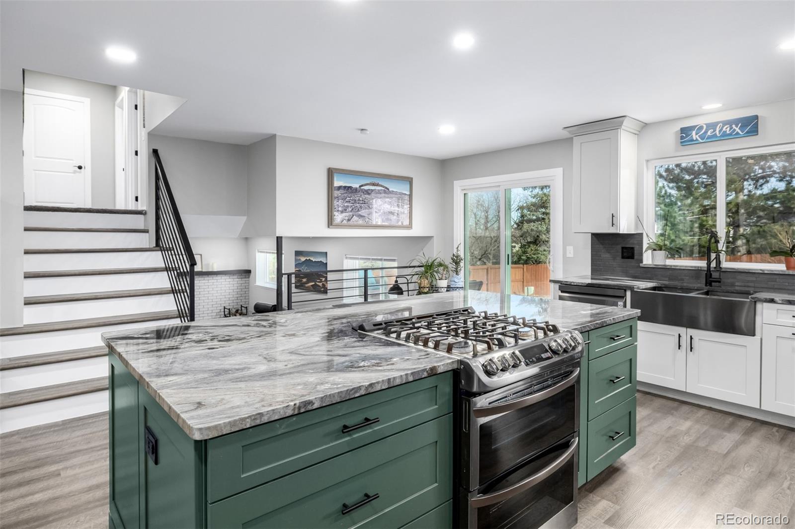 MLS Image #8 for 106  defrance way,golden, Colorado