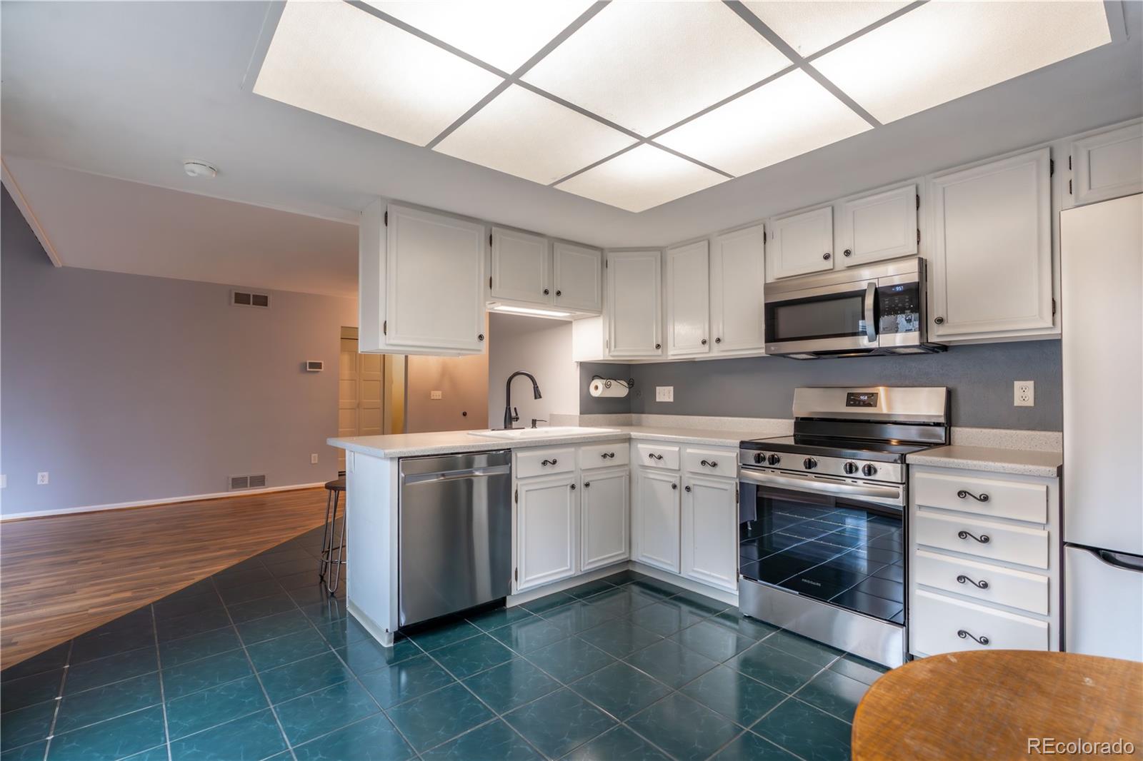 MLS Image #7 for 13412 e asbury drive ,aurora, Colorado