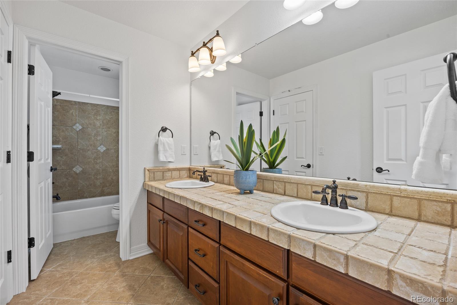 MLS Image #29 for 11935 e lake court,greenwood village, Colorado