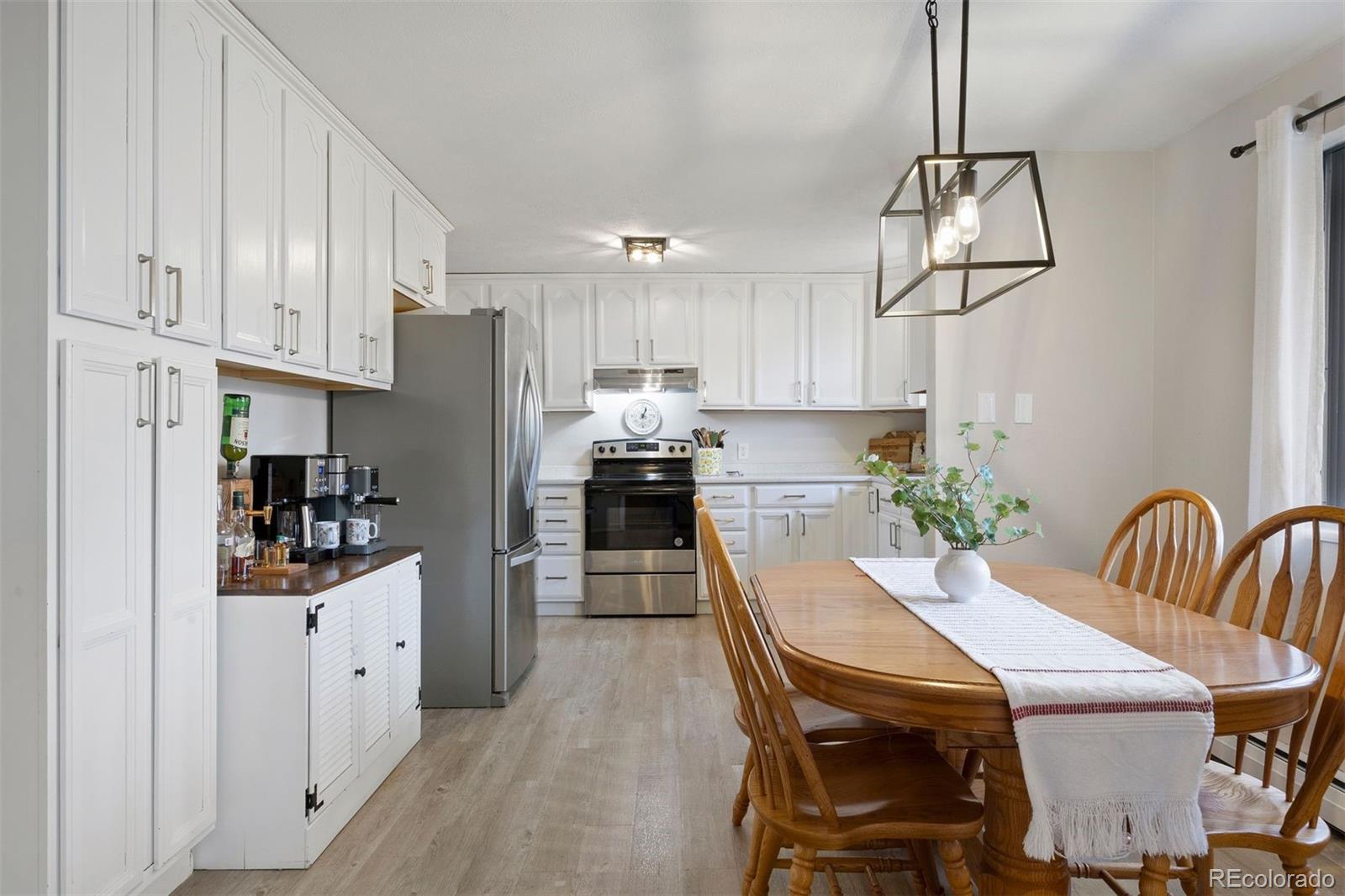 MLS Image #6 for 3999 e nobles road,centennial, Colorado