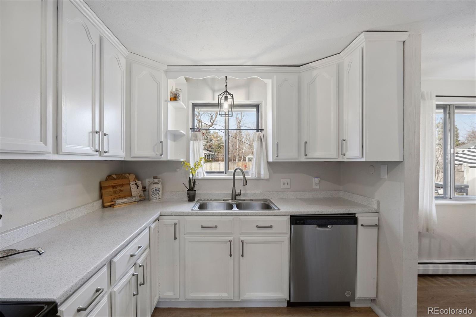 MLS Image #7 for 3999 e nobles road,centennial, Colorado