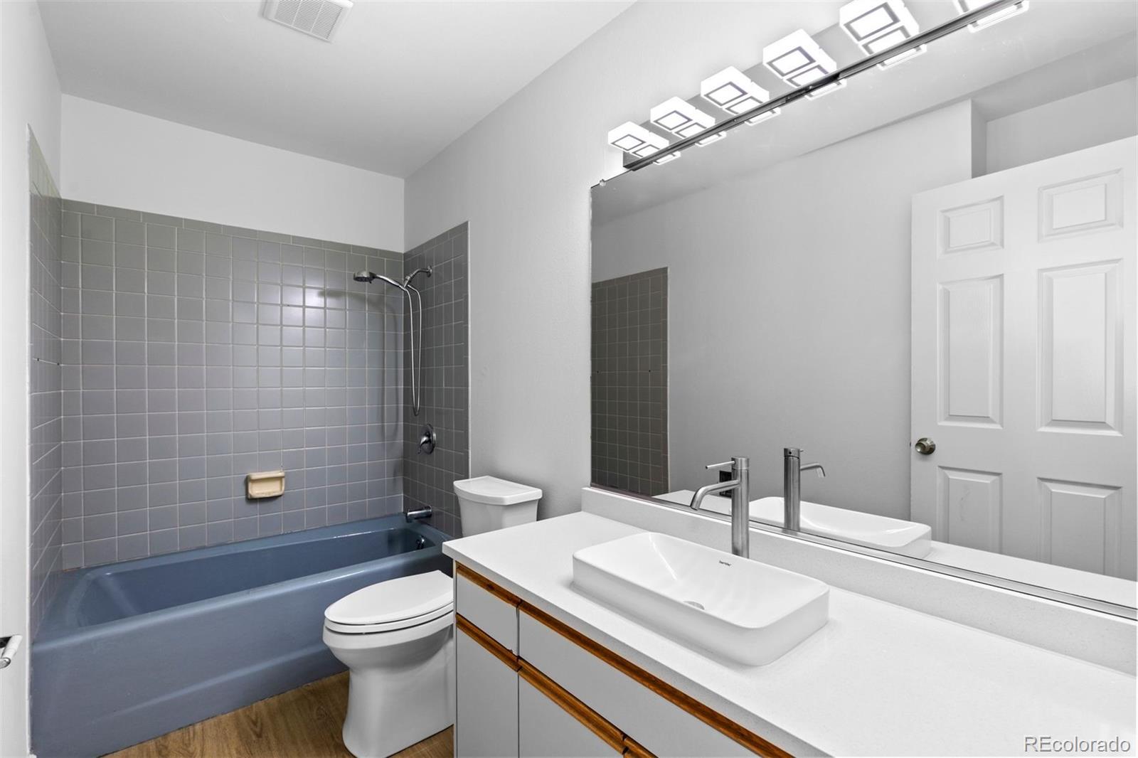 MLS Image #17 for 2120 w 31st avenue 12,denver, Colorado