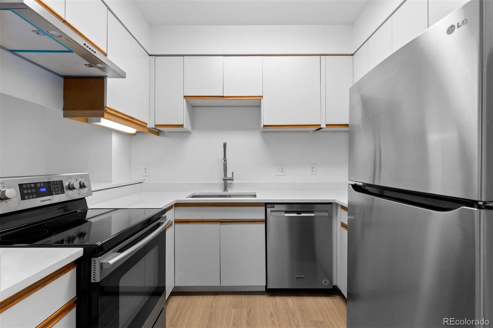 MLS Image #3 for 2120 w 31st avenue 12,denver, Colorado