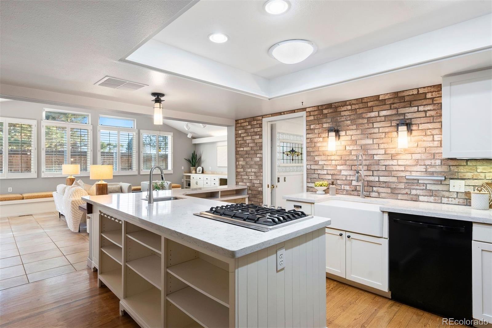 MLS Image #14 for 12335 e bates circle,aurora, Colorado