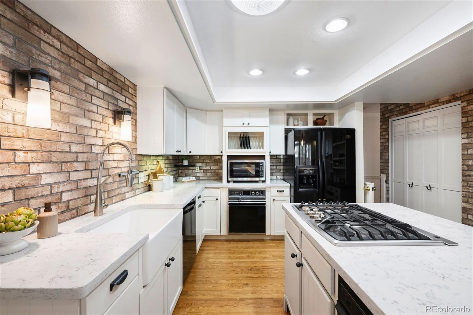 MLS Image #16 for 12335 e bates circle,aurora, Colorado
