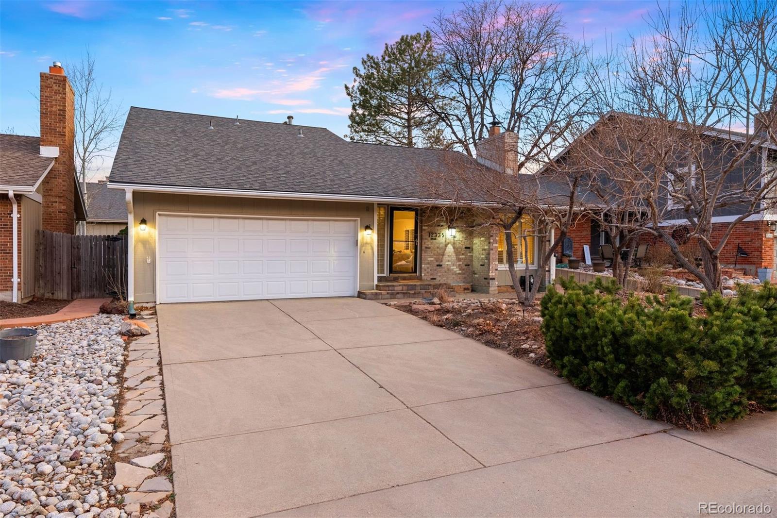 MLS Image #3 for 12335 e bates circle,aurora, Colorado