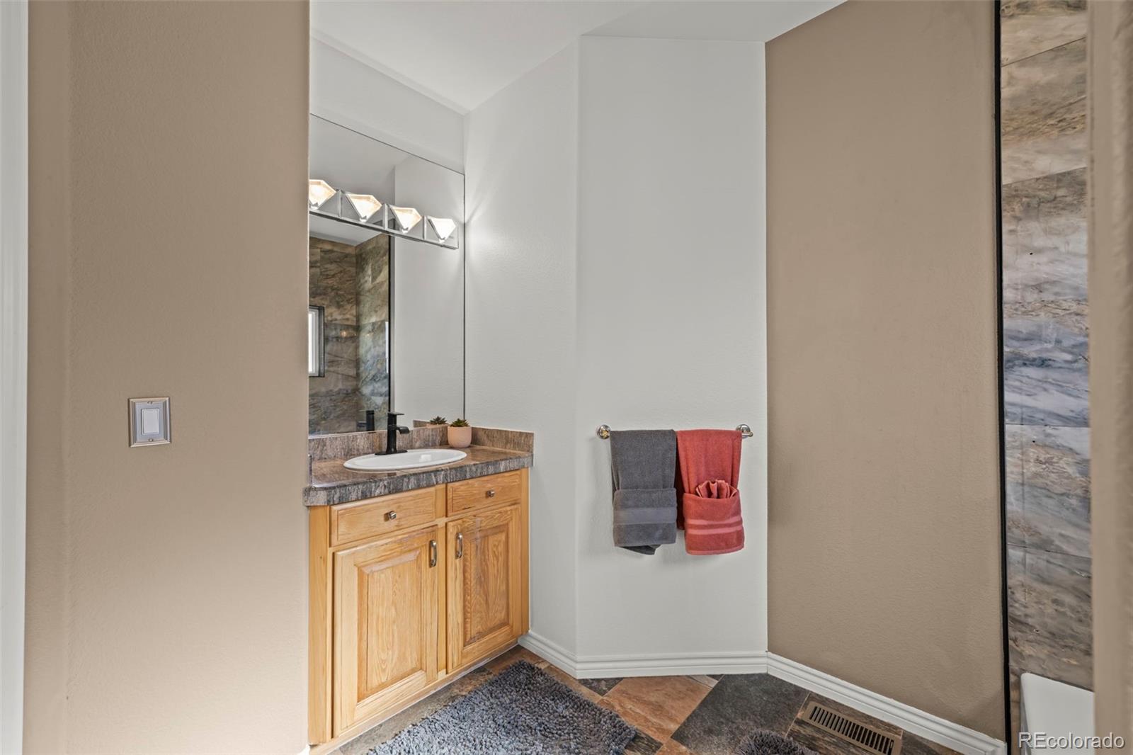 MLS Image #18 for 7  sandpiper circle,thornton, Colorado