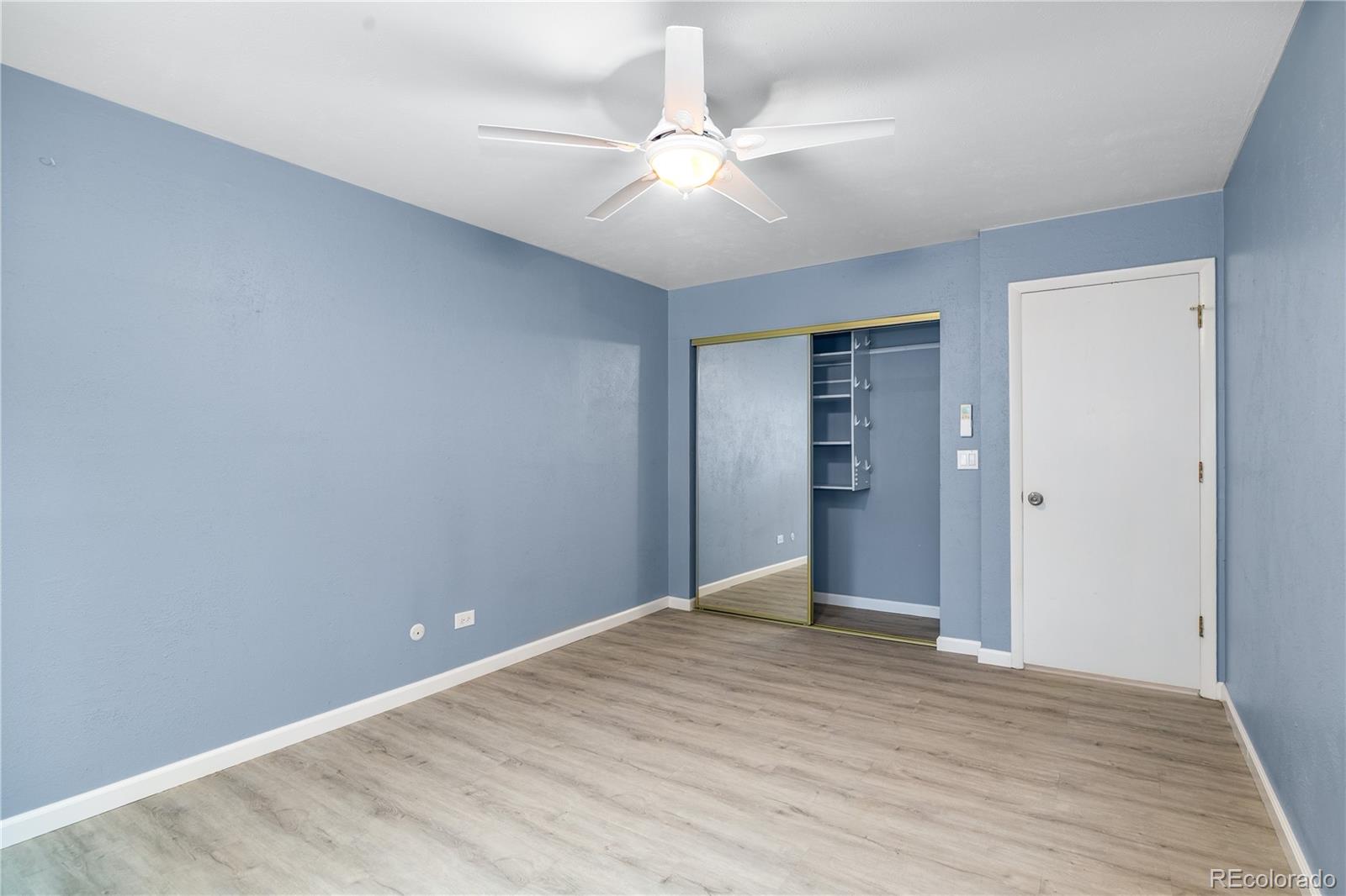 MLS Image #15 for 2557 s dover street,lakewood, Colorado
