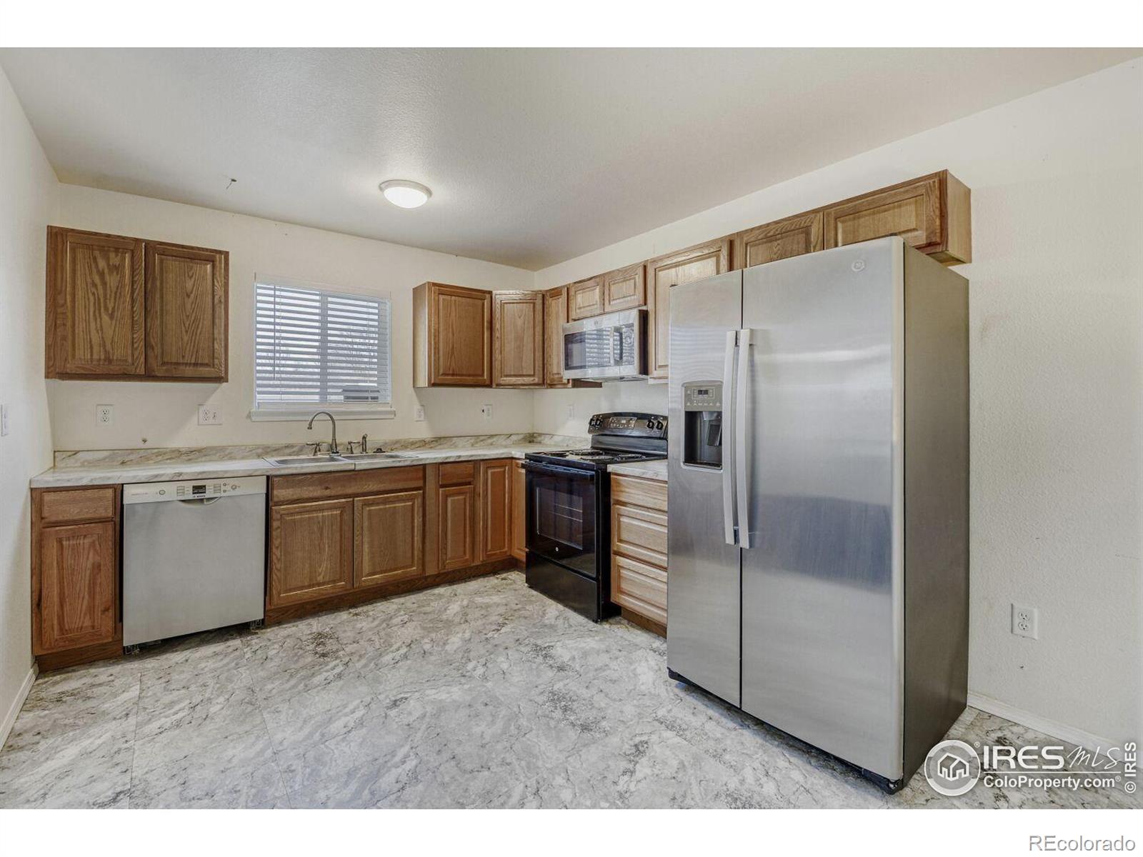 MLS Image #4 for 2302  ash avenue,greeley, Colorado