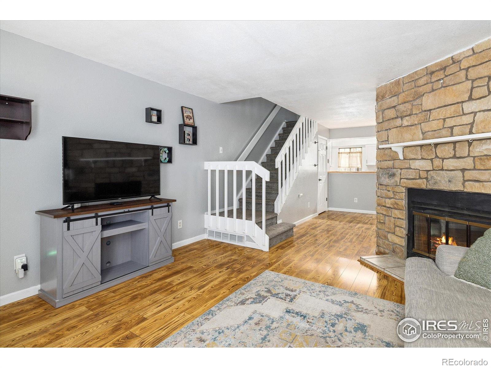 MLS Image #5 for 11951 e kepner drive,aurora, Colorado