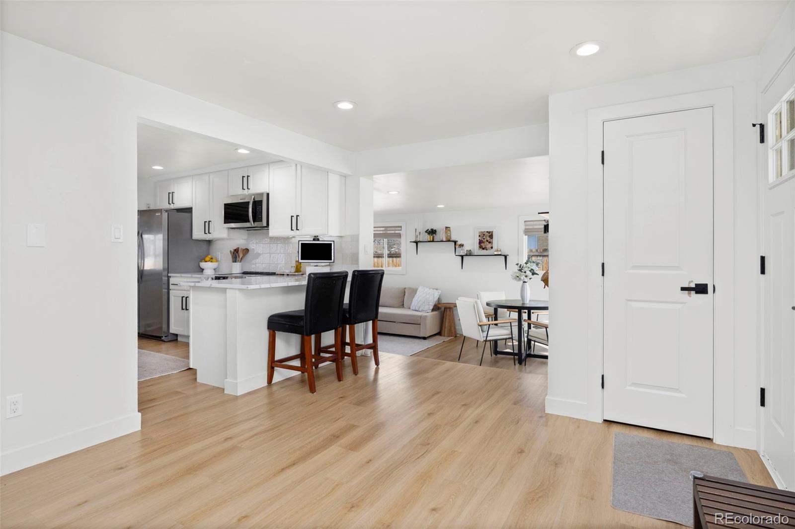 MLS Image #5 for 3509 w alamo place,littleton, Colorado