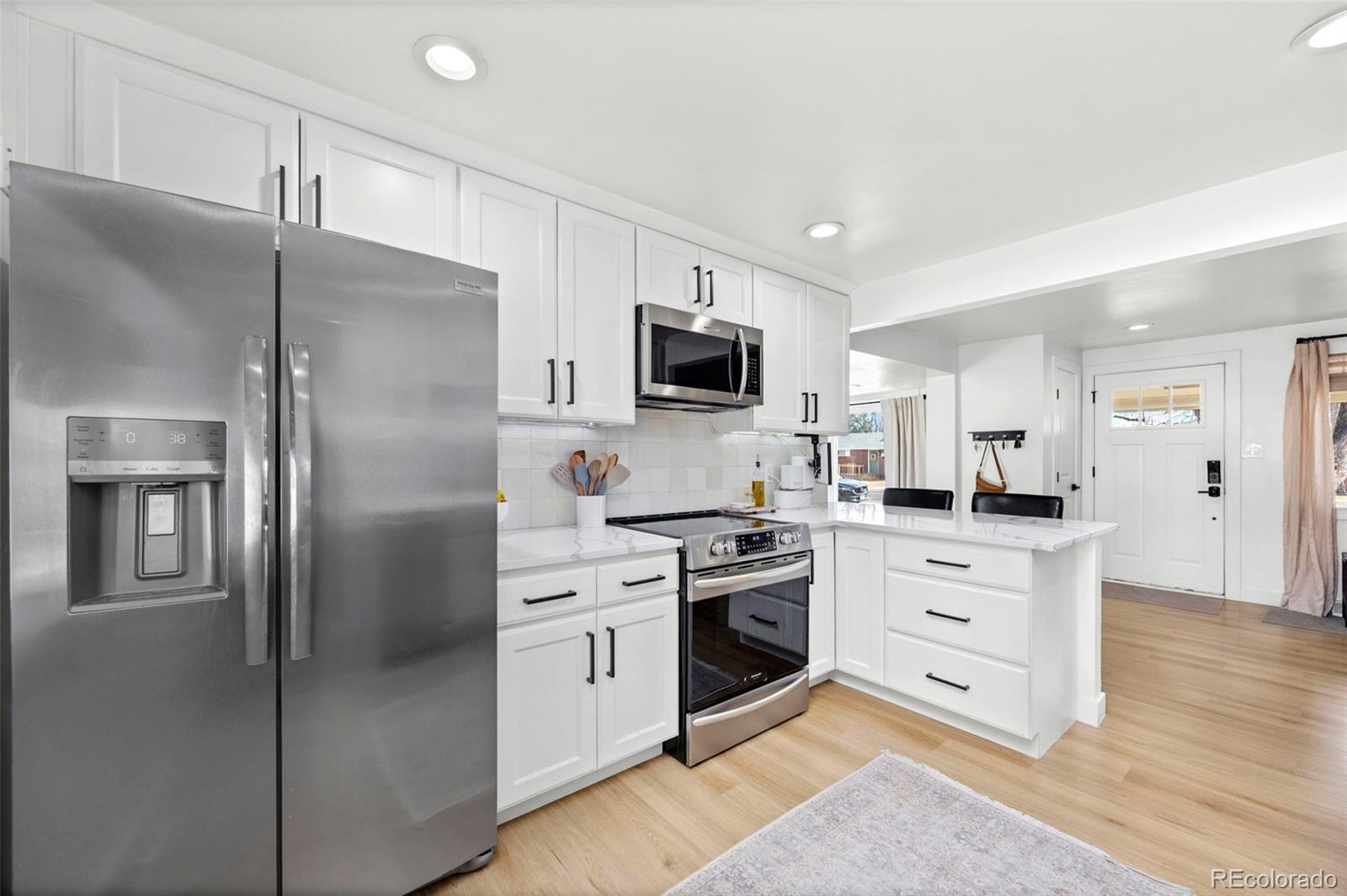 MLS Image #8 for 3509 w alamo place,littleton, Colorado