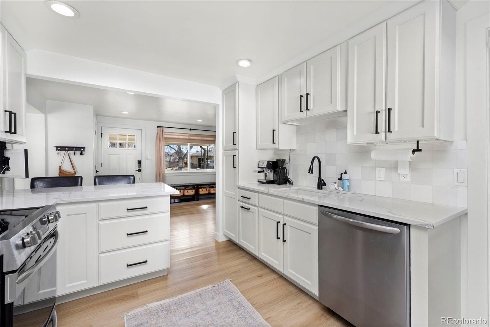 MLS Image #9 for 3509 w alamo place,littleton, Colorado