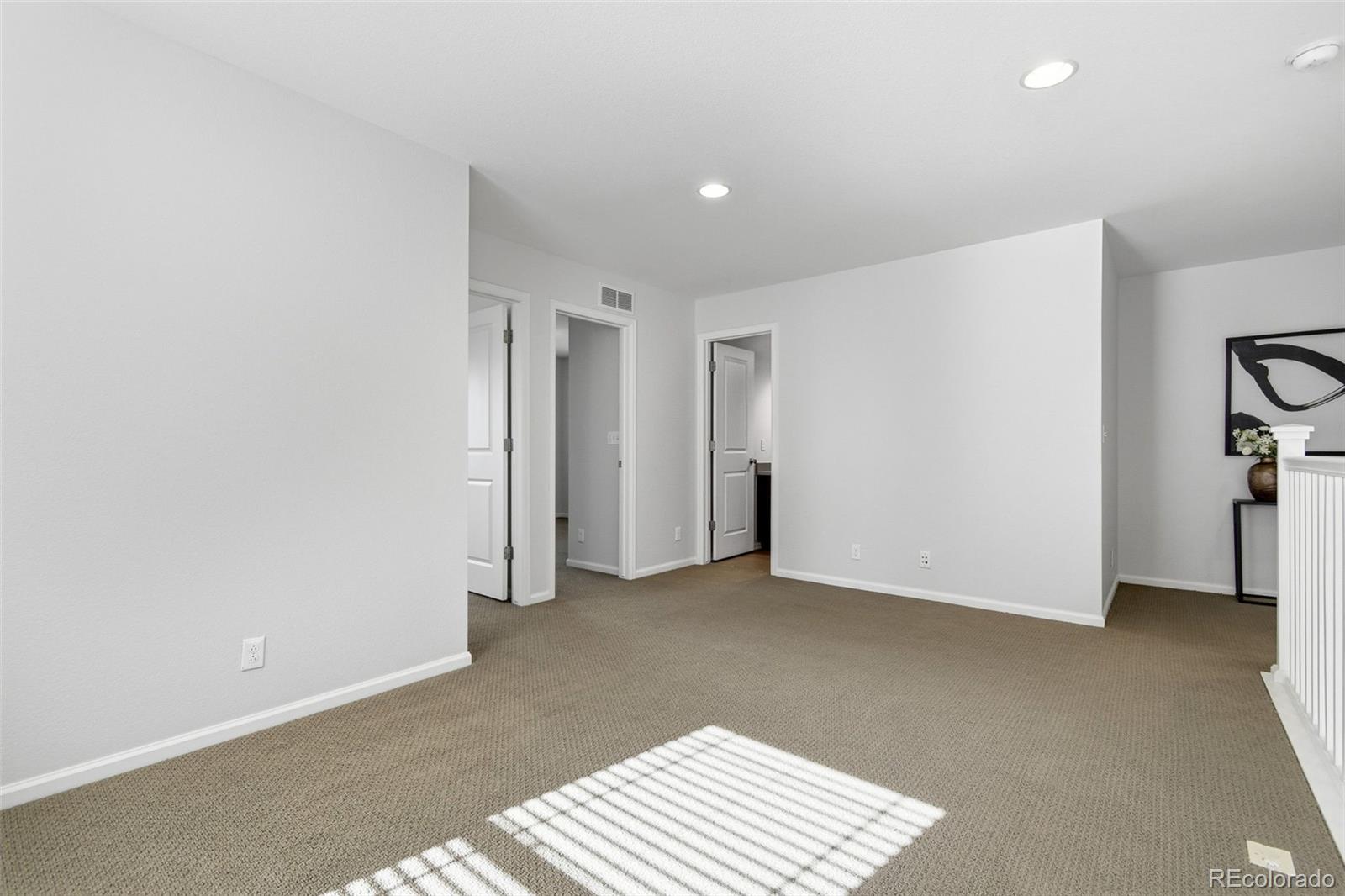 MLS Image #20 for 11273 e 28th place,denver, Colorado