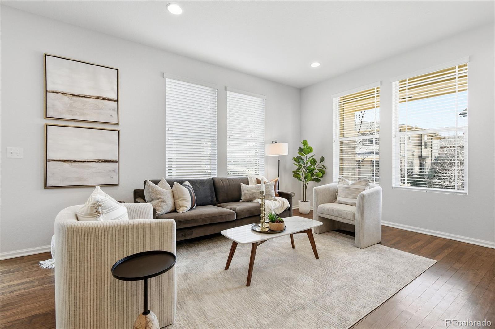 MLS Image #4 for 11273 e 28th place,denver, Colorado