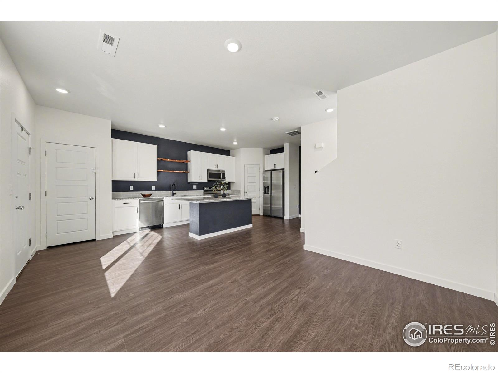 MLS Image #4 for 270  cardinal street,johnstown, Colorado