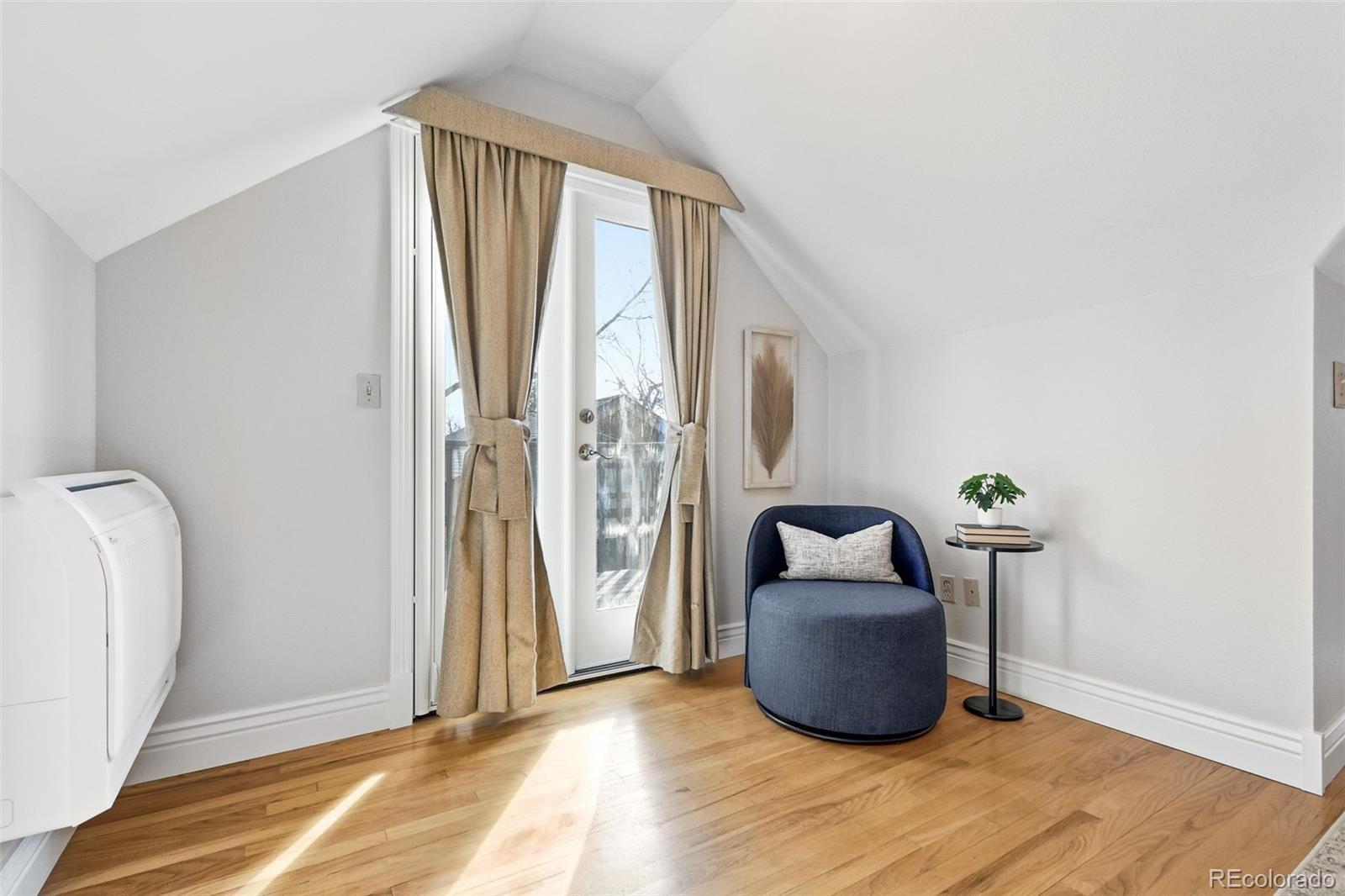 MLS Image #17 for 1318 s york street,denver, Colorado