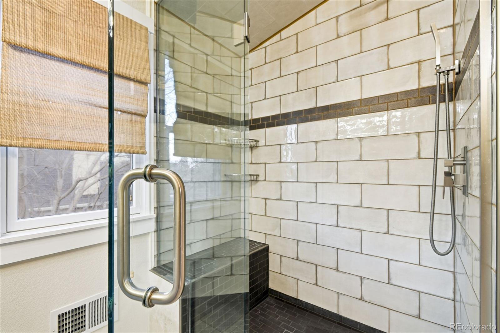 MLS Image #21 for 1318 s york street,denver, Colorado