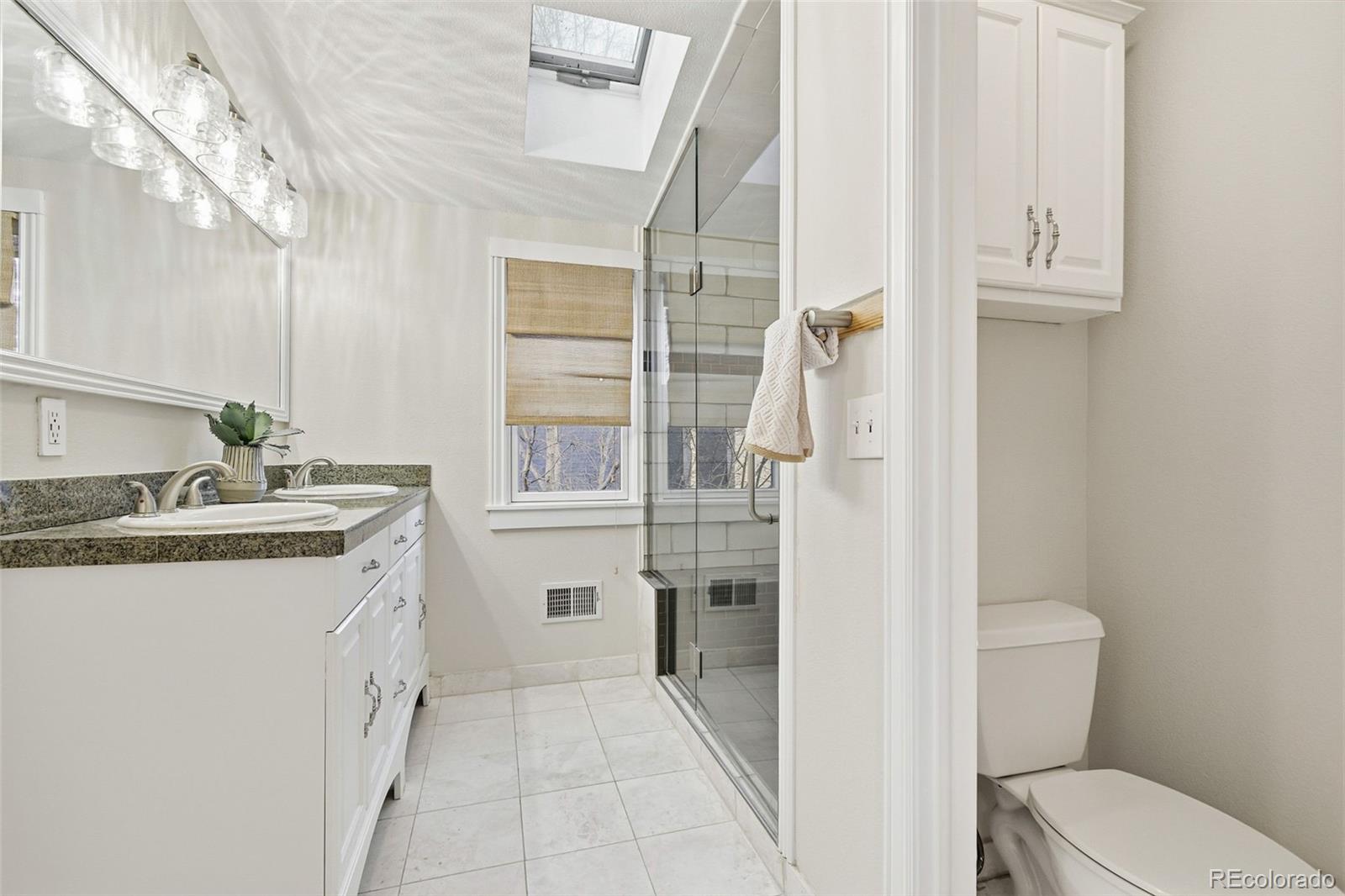 MLS Image #22 for 1318 s york street,denver, Colorado